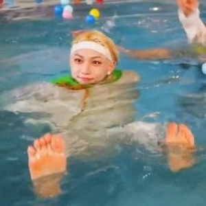 Meet your Posher, Jhopebun.s